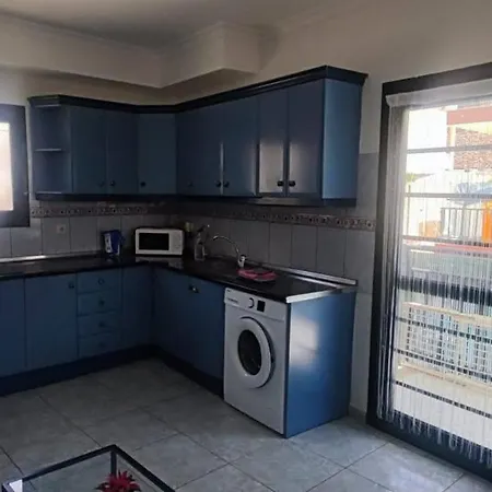 One Bedroom With Pool Таурито